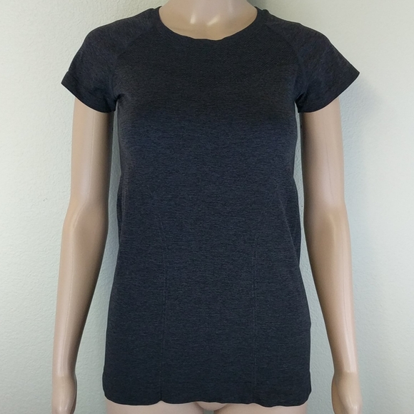 [Zella] Seamless Knit Short Sleeve Workout Shirt - Picture 1 of 7
